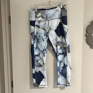 Under Armour Marble Print Leggings in Blue, Gray & Yellow Accents